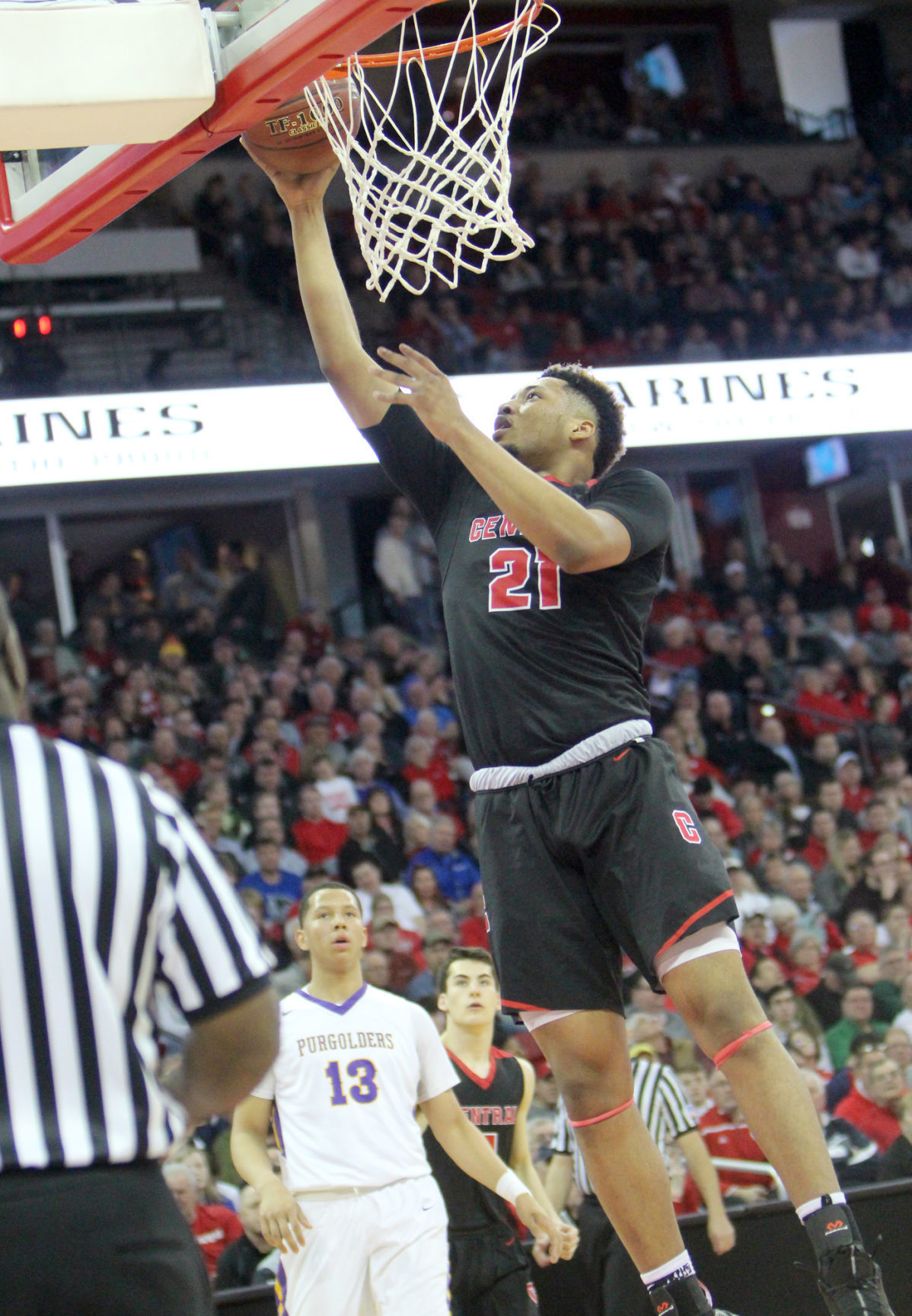 March 15: La Crosse Central vs. Milwaukee Washington